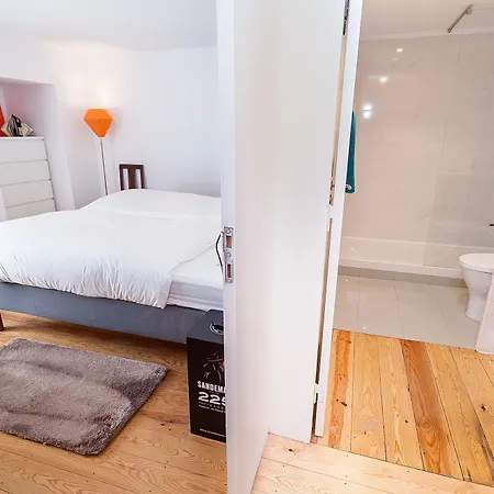 The Lisbon-way Apartment *