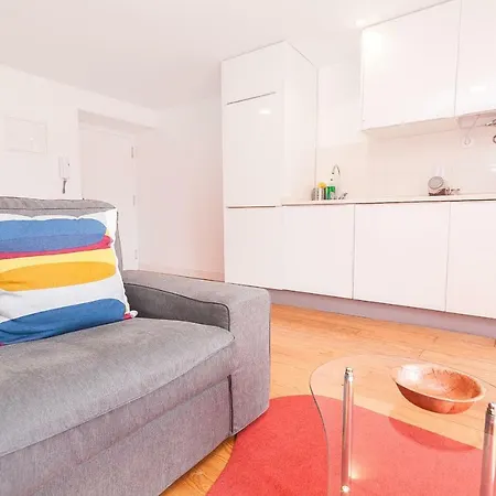 The Lisbon-way 公寓